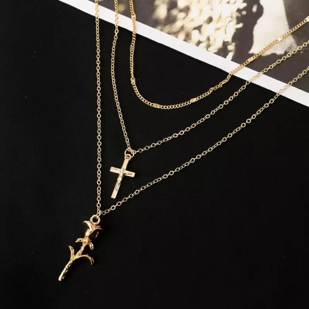 NEW! rose cross necklace set ✧ - Picture 4 of 4